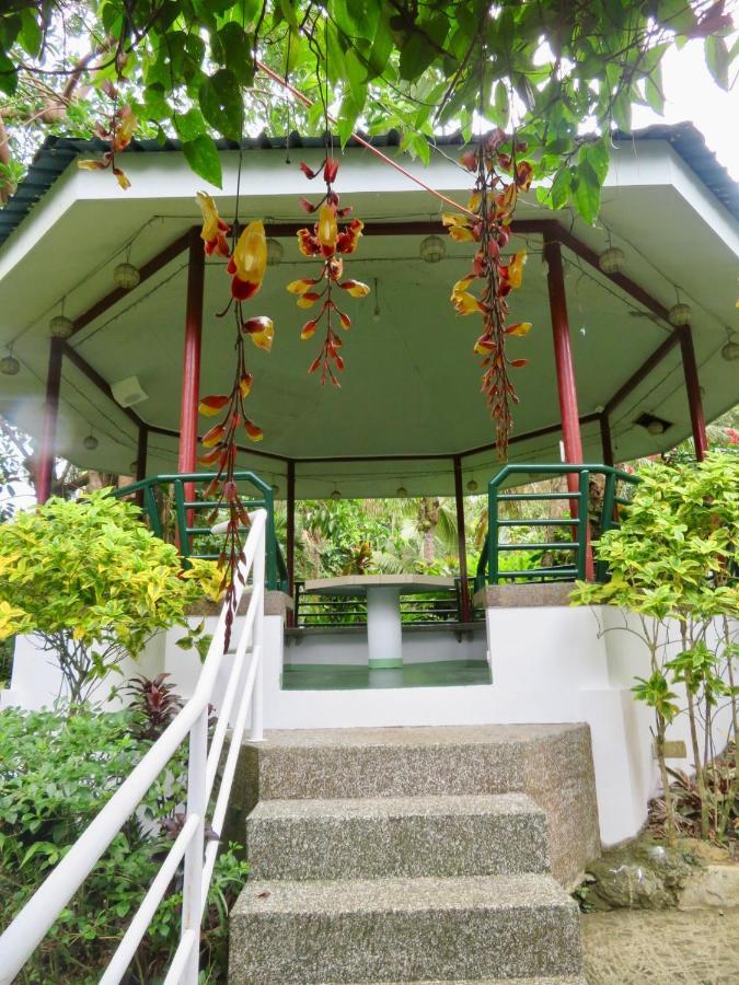 All Care Bed And Breakfast Tagaytay City Luaran gambar